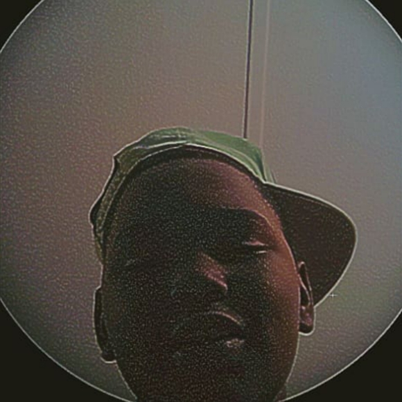 mylesr3573